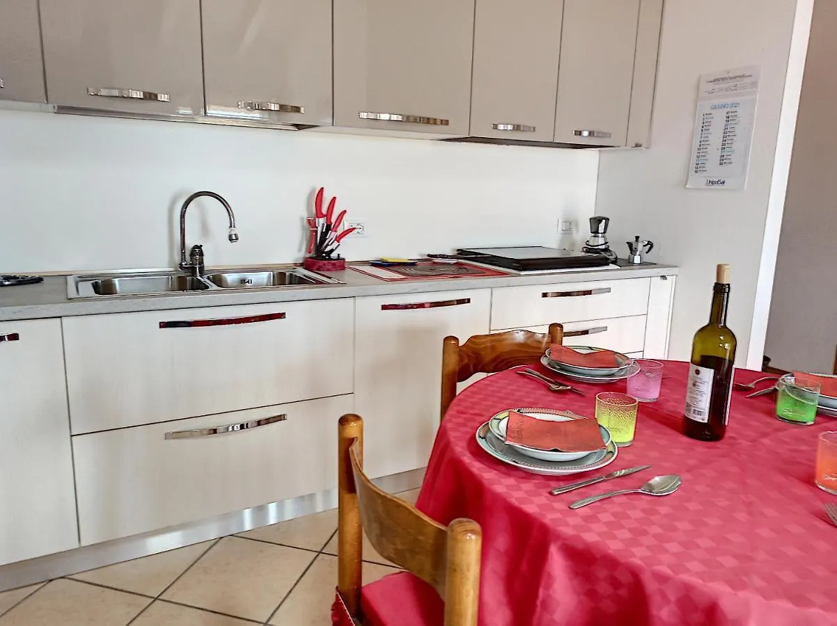 Feel At Home - Casa Sofia Lovere 0*,